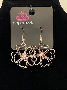 Paparazzi Rose Gold Floral Wire Drop Earrings with Pink Center
